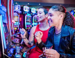 Roulette နှင့် Table Games အွန်လိုင်း